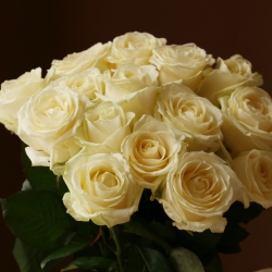 Букет из 15 роз Аваланш 