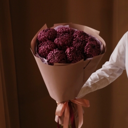 Букет из одноголовой хризантемы