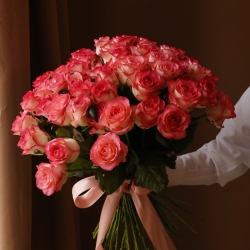 Букет из 51 розы Джамиля 