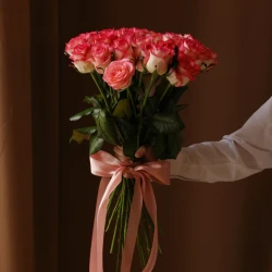 Букет 25 роз Джамиля 