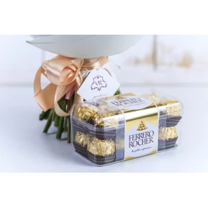 Конфеты Ferrero Rocher 200 гр.